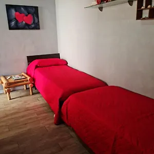 Appartamento La Casa Di Mimi', Cefalù